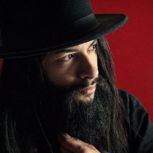 Meet your Posher, Christian